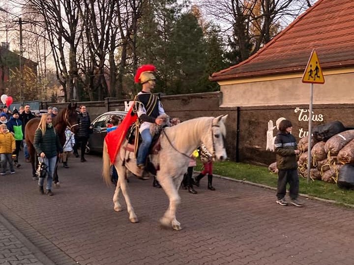 Chociaż to święto mocno związane z Poznaniem, to również w zabrzańskiej dzielnicy Rokitnica stało się tradycją. Dlatego w sobotę (11 listopada)