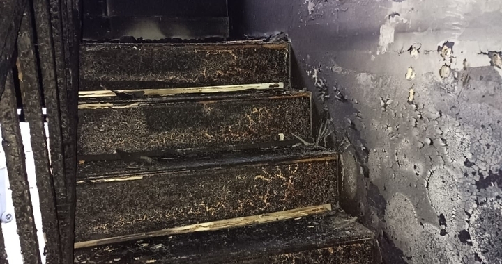 Przez pożar domu zabrzański nauczyciel i jego rodzina stracili niemal cały dorobek życia. Teraz potrzebne jest wsparcie, żeby poszkodowani mogli sobie poukładać życie na nowo.