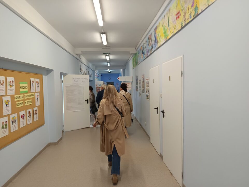 11 maja mieszkańcy Zabrza głosowali za lub przeciwko odwołaniu prezydent Zabrza i radnych. Jak wynika z badania exit poll przeprowadzenie Ogólnopolską Grupę Badawczą 91,4 proc. zabrzan zagłosowało za odwołaniem prezydent Zabrza przed upływem jej kadencji. Przeciwko odwołaniu Agnieszki Rupniewskiej głosowało 8,6 proc.