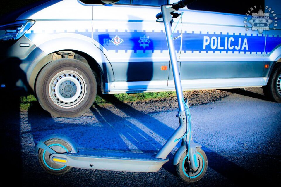 Do niebezpiecznego zdarzenia drogowego doszło w minioną niedzielę (10 sierpnia). Para nastolatków na hulajnodze elektrycznej zderzyła się z samochodem osobowym.