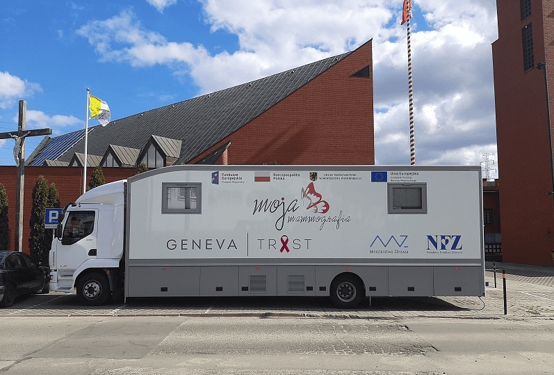 Październik to miesiąc świadomości raka piersi – czasu, w którym szczególnie wiele mówi się o profilaktyce i znaczeniu wczesnego wykrywania choroby. W ramach ogólnopolskiej kampanii „Różowy październik” również w Zabrzu będzie można bezpłatnie wykonać mammografię. Do miasta ponownie zawita mammobus, w którym kobiety w wieku od 45 do 74 lat skorzystają z badań finansowanych przez Narodowy Fundusz Zdrowia.