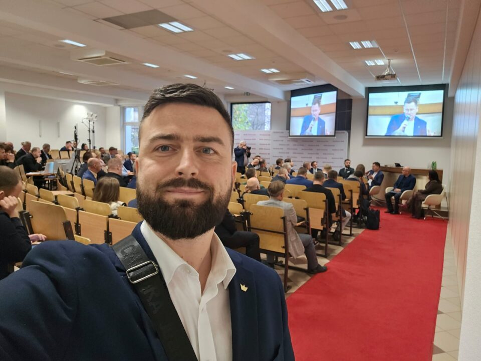 Na stronie miasta pojawił się komunikat: „Budżet Zabrza na 2026 przygotowany przed terminem”. Ja już przeczytałem 364 strony projektu budżetu i nawet porównałem z budżetem z poprzedniego roku.