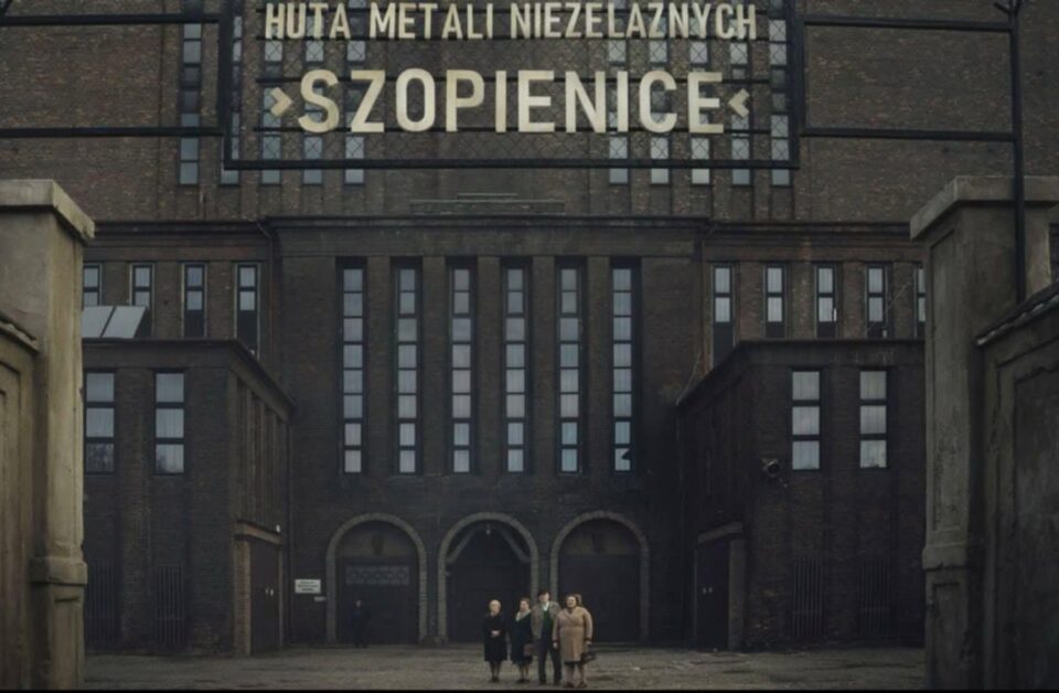 11 lutego na Netflixie zadebiutuje serial „Ołowiane dzieci” – poruszająca, inspirowana prawdziwymi wydarzeniami opowieść o walce o zdrowie i życie najmłodszych mieszkańców Śląska. Produkcja, która już przed premierą wzbudza ogromne emocje, ma silny zabrzański i śląski kontekst, zarówno w warstwie fabularnej, jak i realizacyjnej.