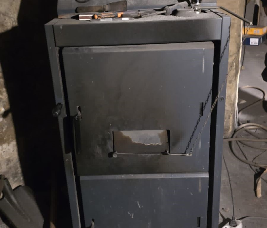 Od 1 stycznia 2026 roku na terenie województwa śląskiego obowiązuje całkowity zakaz użytkowania "kopciuchów", czyli tzw. pozaklasowych kotłów na paliwa stałe. Zmiany te dotyczą również mieszkańców Zabrza i są kolejnym etapem realizacji uchwały antysmogowej, której celem jest poprawa jakości powietrza w regionie.