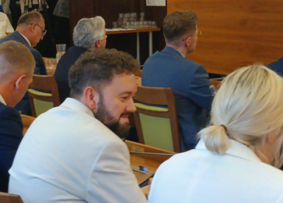 https://zabrze24.info/wazne-zmiany-dla-wyrabiajacych-paszport-w-zabrzu/